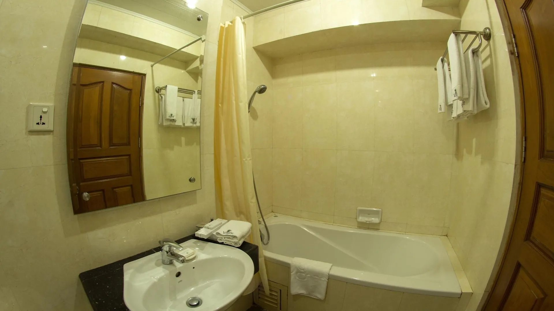 Hotel Yangon